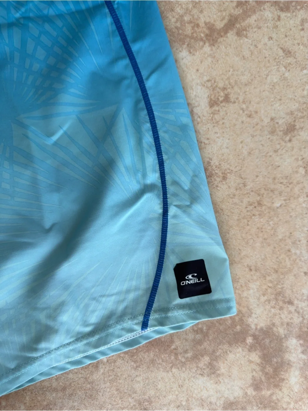Quiksilver Men's Blue Ombre Palm-Print Board Shorts